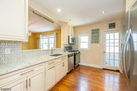 160 Mt Vernon Street Ridgefield Park Village NJ 07660