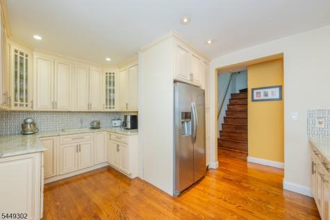 160 Mt Vernon Street Ridgefield Park Village NJ 07660