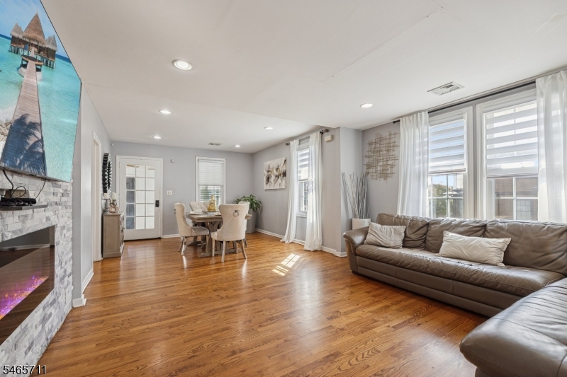 33 Adelaide Street Belleville NJ 07109