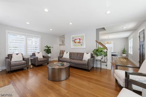 307 N Farview Avenue Paramus NJ 07652
