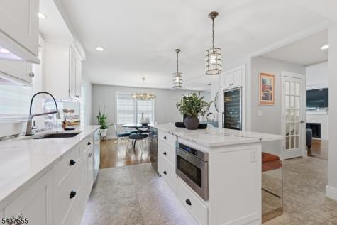 307 N Farview Avenue Paramus NJ 07652