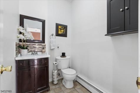 24 Sandalwood Drive Edison NJ 08820