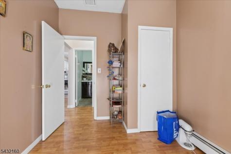 24 Sandalwood Drive Edison NJ 08820