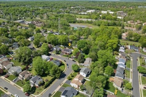 24 Sandalwood Drive Edison NJ 08820