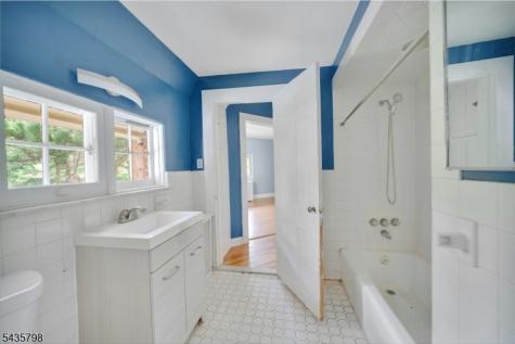 475 Berkeley Avenue South Orange Village NJ 07079