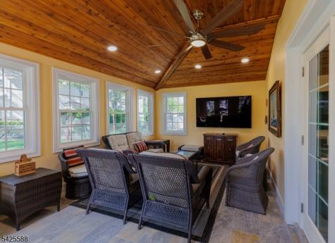 27 Schuyler Drive Clark NJ 07066