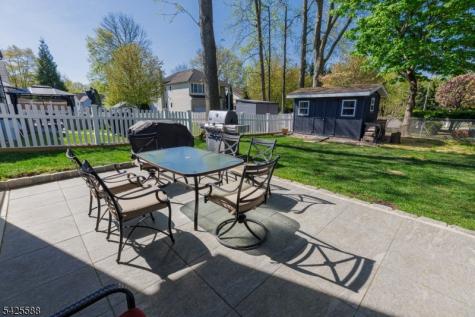 27 Schuyler Drive Clark NJ 07066
