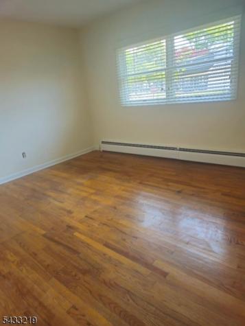 37 Linden Road Wayne NJ 07470