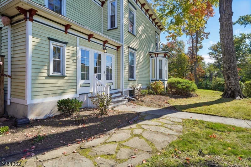 340 Crosson Place North Plainfield NJ 07063