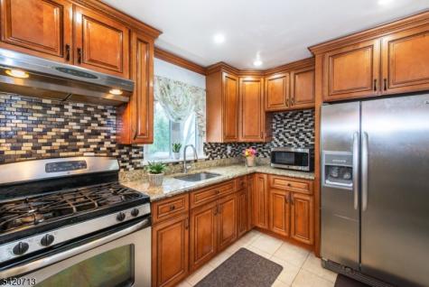 278 Marvin Avenue Hackensack NJ 07601