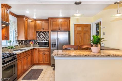 278 Marvin Avenue Hackensack NJ 07601