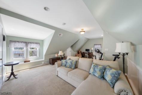 1269 Robinson Terrace Union NJ 07083