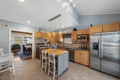 1269 Robinson Terrace Union NJ 07083
