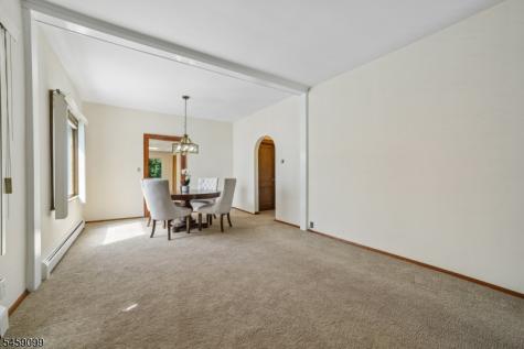 327 Saint Cloud Avenue West Orange NJ 07052
