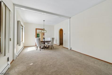 327 Saint Cloud Avenue West Orange NJ 07052