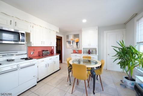 433 New England Terrace City Of Orange NJ 07050