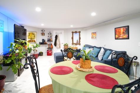 433 New England Terrace City Of Orange NJ 07050