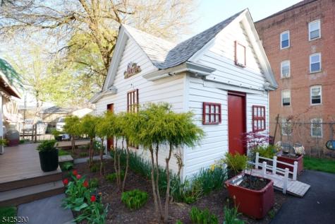 433 New England Terrace City Of Orange NJ 07050