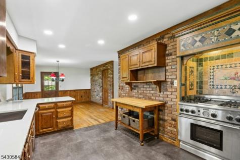 783 Long Hill Road Long Hill NJ 07933
