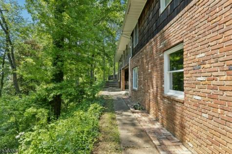 783 Long Hill Road Long Hill NJ 07933