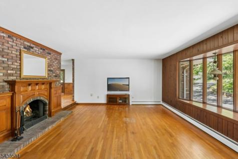 783 Long Hill Road Long Hill NJ 07933