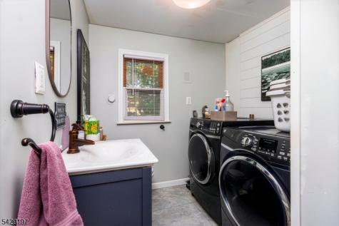 12 Cook Street Butler NJ 07405