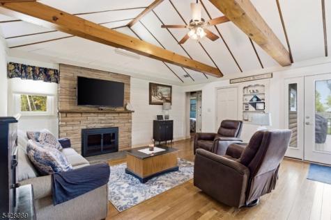 52 Cascade Way Butler NJ 07405
