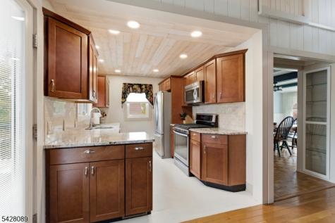 52 Cascade Way Butler NJ 07405