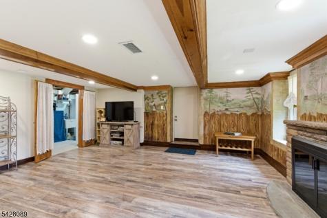 52 Cascade Way Butler NJ 07405