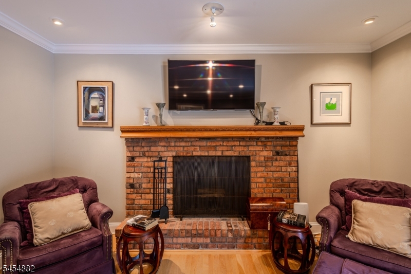 6 Burlington Lane East Brunswick NJ 08816