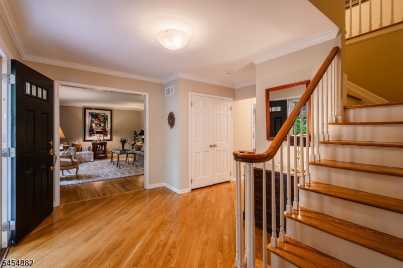 6 Burlington Lane East Brunswick NJ 08816