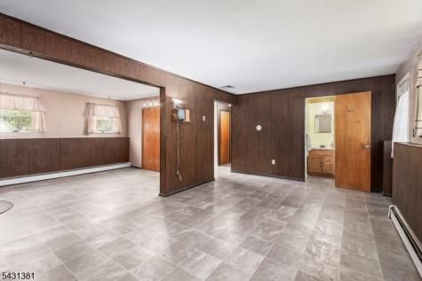1089 Green Pond Road Rockaway NJ 07435