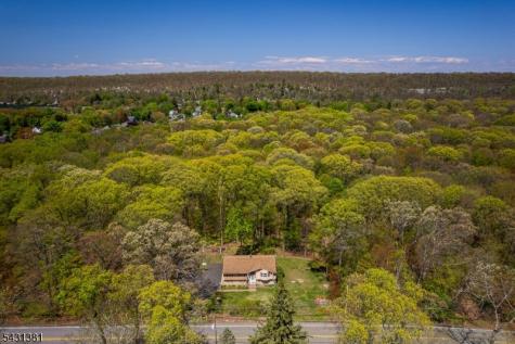 1089 Green Pond Road Rockaway NJ 07435