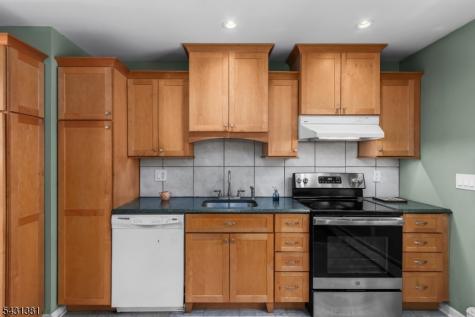 1089 Green Pond Road Rockaway NJ 07435