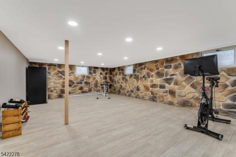 2 Mountain View Road Readington NJ 08889