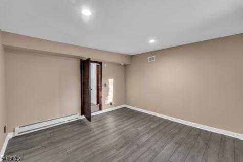 99 Ogle Road Old Tappan NJ 07675