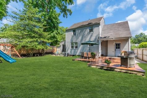 2385 Whittier Avenue Scotch Plains NJ 07076