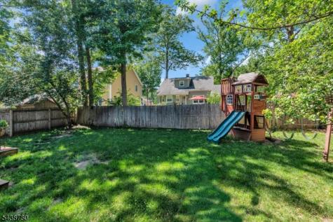 2385 Whittier Avenue Scotch Plains NJ 07076