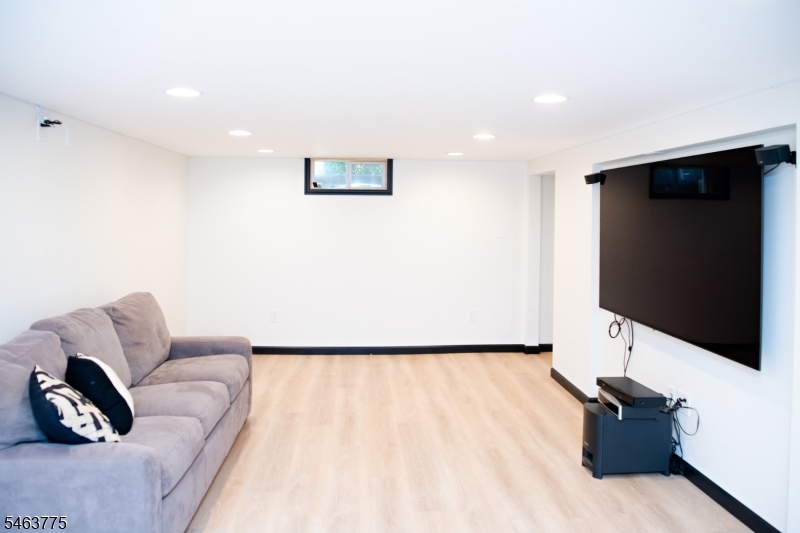 335 Watchung Avenue Bloomfield NJ 07003