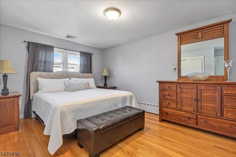 707 Kingston Avenue Kenilworth NJ 07033