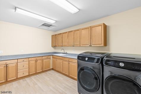 720 Berdan Avenue Wayne NJ 07470