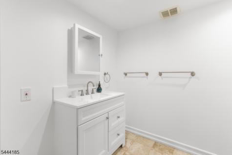 720 Berdan Avenue Wayne NJ 07470