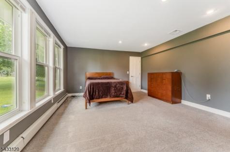 13 Maple Avenue Frenchtown NJ 08825