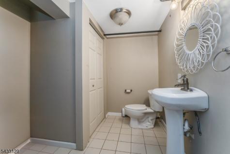 13 Maple Avenue Frenchtown NJ 08825