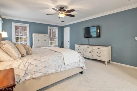 22 Kevin Drive Mount Olive NJ 07836