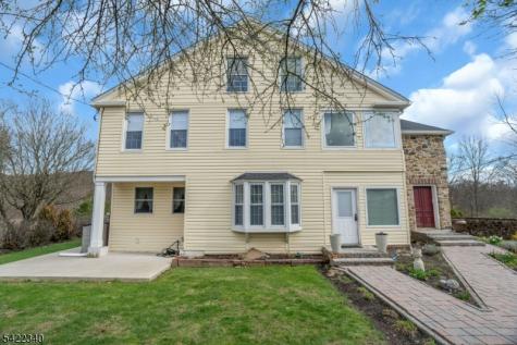 48 Willever Lake Road Mansfield NJ 07863