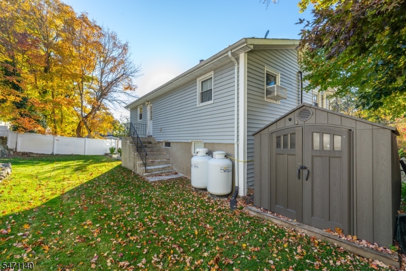 27 Alabama Avenue Jefferson NJ 07849