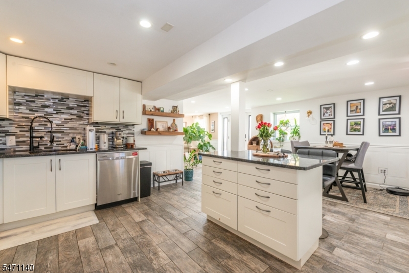 27 Alabama Avenue Jefferson NJ 07849