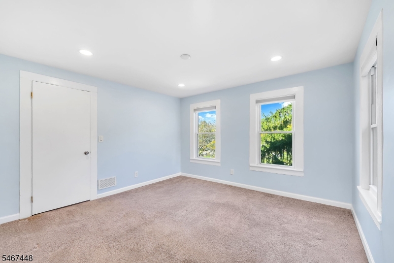 41 Woodside Avenue Newton NJ 07860