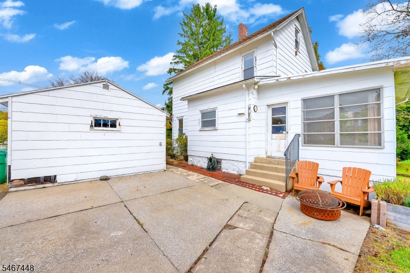 41 Woodside Avenue Newton NJ 07860